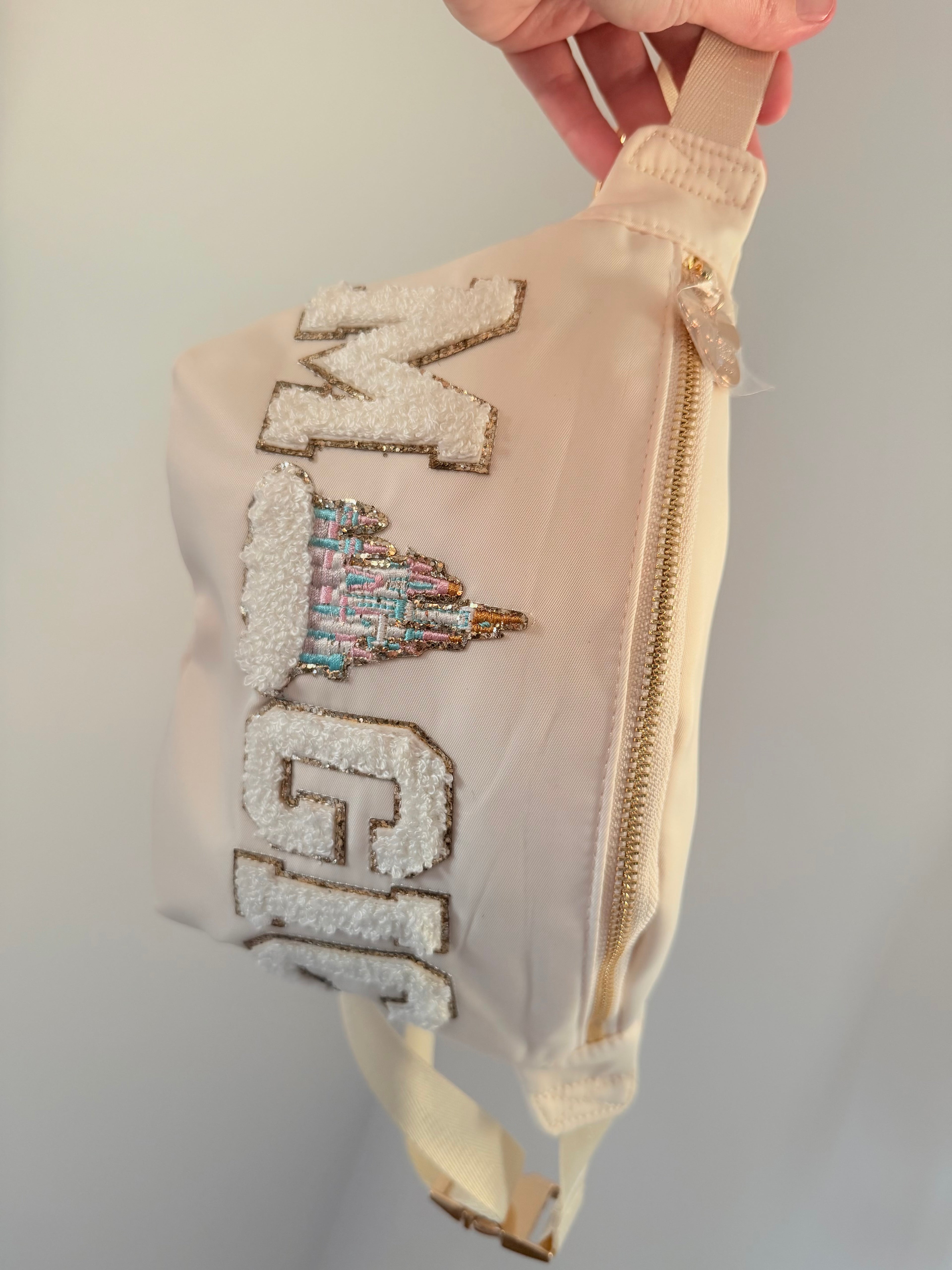Magic Crossbody bag