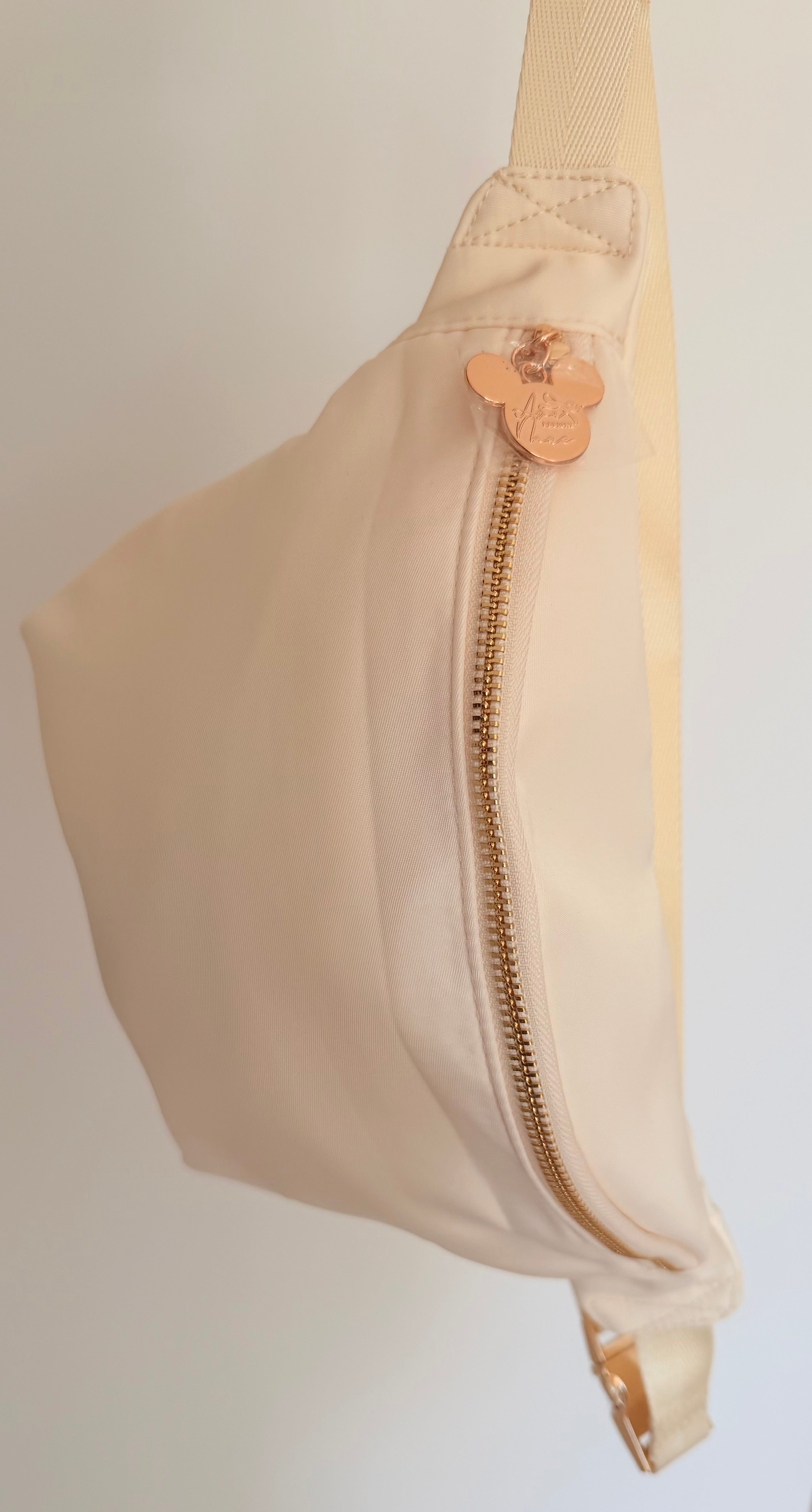 Basic Crossbody bag
